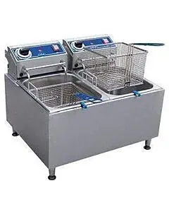 Globe PF32E-C - 32 lb. Electric Countertop Fryer - Two 16 lb. Tanks - 208-240v