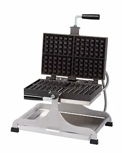 Krampouz WECCBEAT 4" x 6" Turning Brussels Electric Waffle Maker - 2.6 kW, 240V