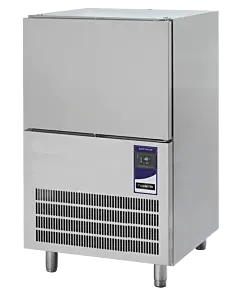 Trento 32" Blast Chiller & Freezer - 48.5 lb. - 6 Trays