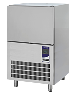 Trento 32" Blast Chiller & Freezer - 48.5 lb. - 6 Trays
