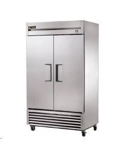 True TS-43-HC 47" Stainless Steel Two Section Solid Door Reach in Refrigerator - 43 cu. ft.