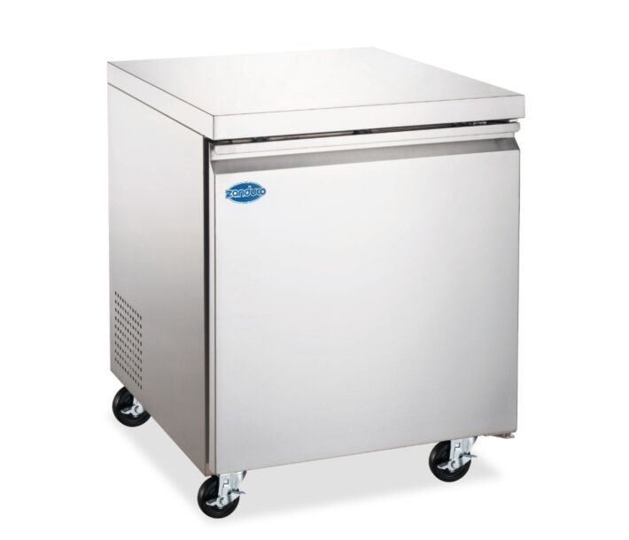 Zanduco 27" Stainless Steel Single Door Undercounter Refrigerator with 117 L Capacity - 115 V - CA