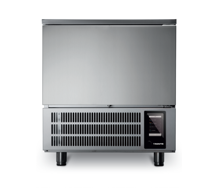 Trento 32″ Countertop Blast Chiller with 5-tray Capacity, 5" Touch Screen – 1.1 HP, 220 V, 1 Phase - CA