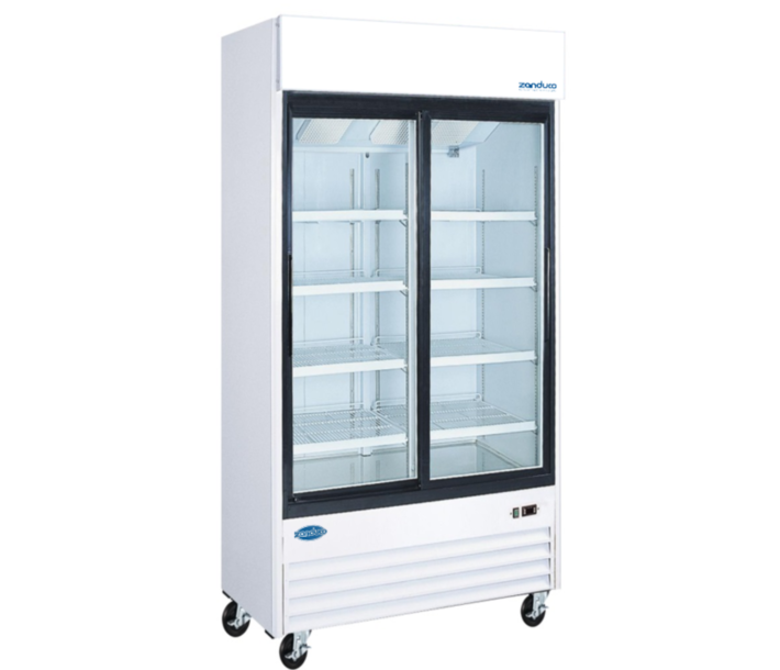 Zanduco 40" 2-Sliding Glass Doors White Merchandiser Refrigerator with 892L Capacity - 115V, 400W - CA