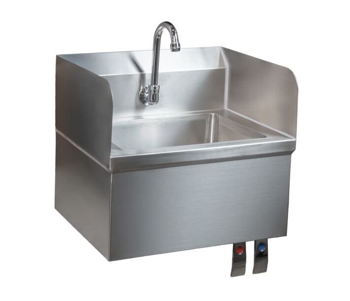 Zanduco Fabricated Hand Sink 15.25" x 17" x 13" with Knee Valve/Gooseneck, Side Splash and Drain Basket - USA