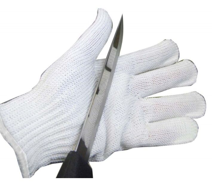 Omcan Cut Resistant Gloves - Medium - CA