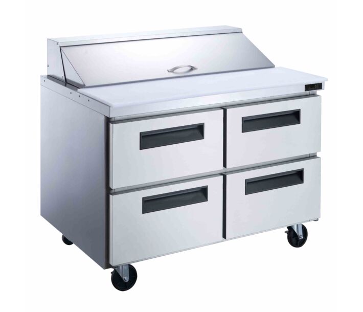 Dukers DSP60-16-D4 60" Sandwich & Salad Prep Table Refrigerator, 14.33 cu. ft. - USA