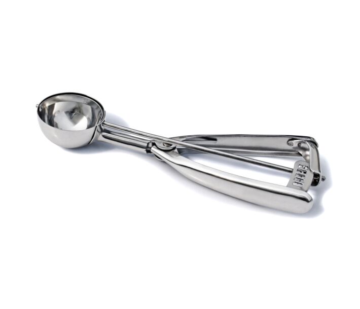 Omcan Ice Cream Scoop Disher 1 1/4 Oz, 1 7/8" - CA