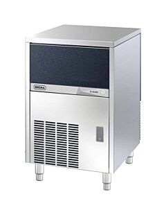 Brema CB316ABHCAWS B-Cube Ice Maker 35 lb Bin Storage 80 lbs/day Production Capacity - 115V - USA